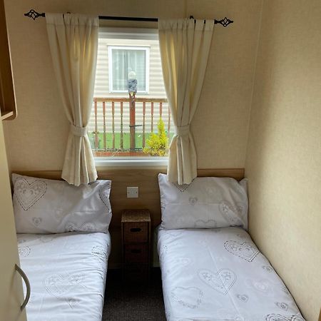 The Luxury Wolds Retreat 6 Berth 3 Bedrooms Beds Made For Arrival Wifi Ingoldmells Luaran gambar