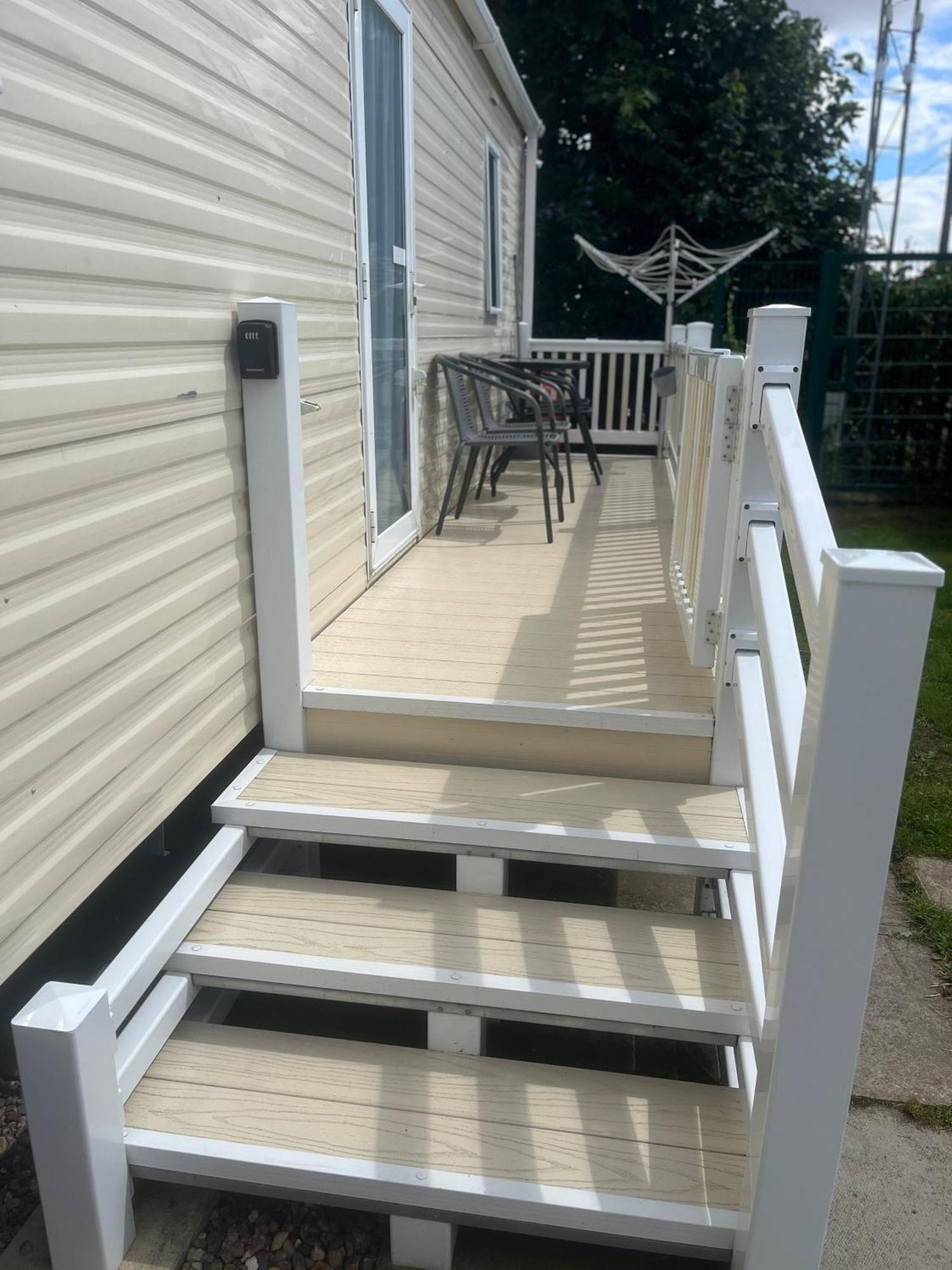 The Luxury Wolds Retreat 6 Berth 3 Bedrooms Beds Made For Arrival Wifi Ingoldmells Luaran gambar